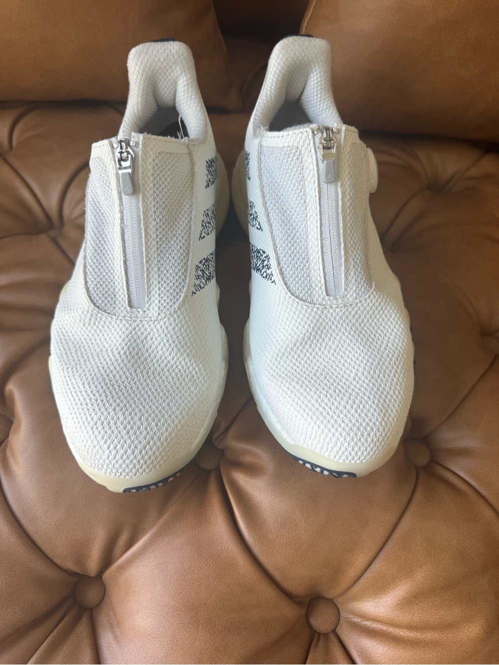adidas

CODECHAOS 22 BOA 'WHITE CREW NAVY'